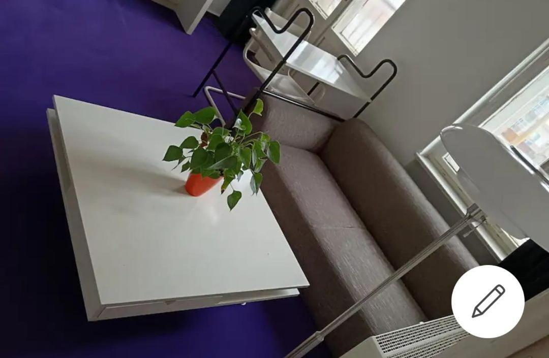 Private Bedroom Near Alexanderplatz In Sharing Apartment Берлин Экстерьер фото